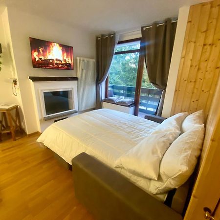 La Finestra Sul Brenta Con Posto Auto Privato Al Centro Di Mad Di Campiglio Cipat O22233-At-O13262 Apartment Folgarida Exterior photo